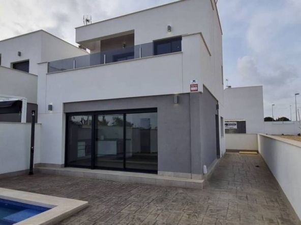 Imagen 1 de Casa-Chalet en Venta en Orihuela Alicante