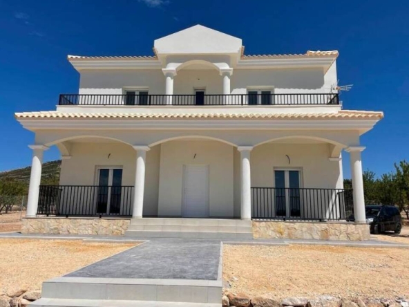 Imagen 1 de Casa-Chalet en Venta en Pinoso Alicante