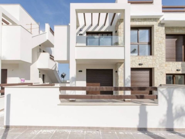 Imagen 1 de Casa-Chalet en Venta en Torrevieja Alicante