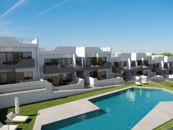 Imagen 1 de Casa-Chalet en Venta en San Miguel De Salinas Alicante