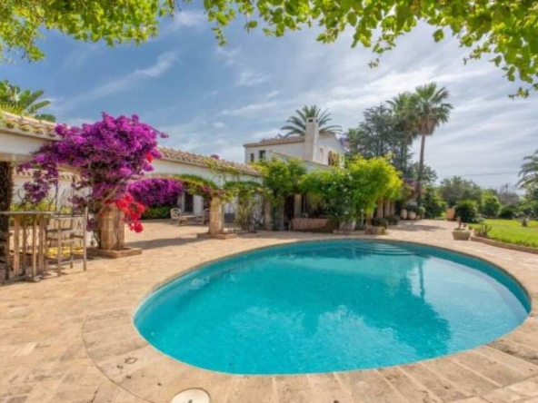 Imagen 1 de Casa-Chalet en Venta en Javea Alicante