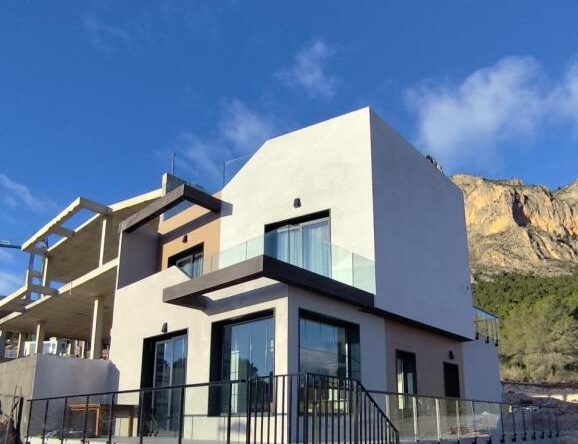 Imagen 1 de Casa-Chalet en Venta en Polop Alicante