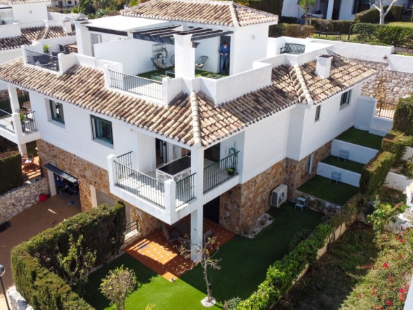 Imagen 1 de Adosada en Venta en Benalmadena Málaga