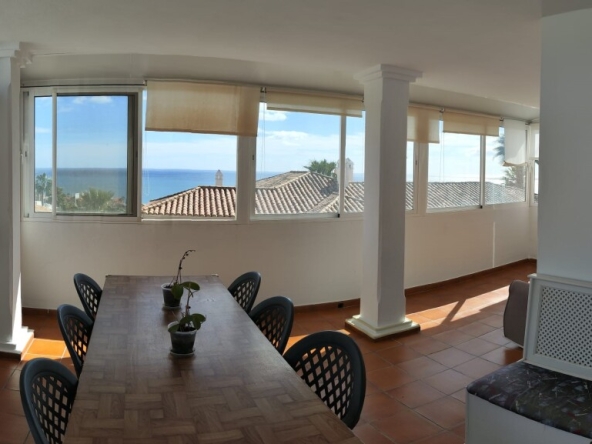 Imagen 1 de Casa-Chalet en Venta en Estepona Málaga