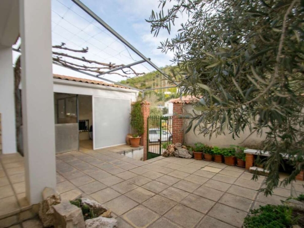 Imagen 1 de Casa de pueblo en Venta en Montefrio Granada