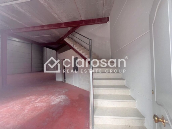 Imagen 1 de Nave industrial en Venta en Cartama Málaga