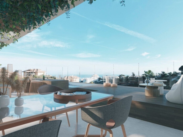 Imagen 1 de Casa Chalet en Venta en Fuengirola Málaga