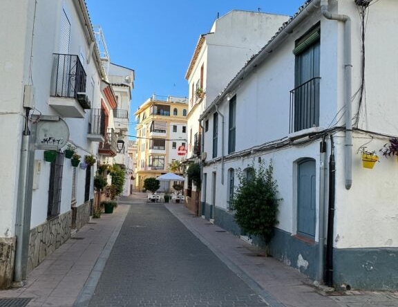 Imagen 1 de Adosada en Venta en Estepona Málaga