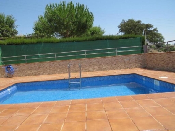 Imagen 1 de ¡Oportunidad única! Rebajada finca rústica con vivienda y piscina en Ronda ✨