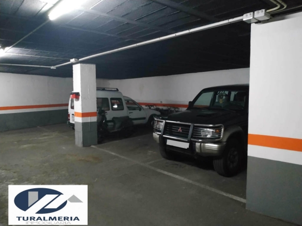 Imagen 1 de Parking coche en Venta en Almería Almería