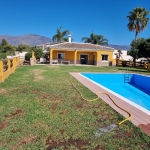 Imagen 1 de Casa de campo-Masía en Venta en Estepona Málaga - El Club del Propietario Imagen 1 de Casa de campo-Masía en Venta en Estepona Málaga