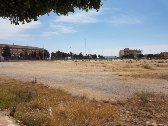 Imagen 3 de 2 Parcelas en venta juntas o por separado que se puede construir viviendas unifamiliares