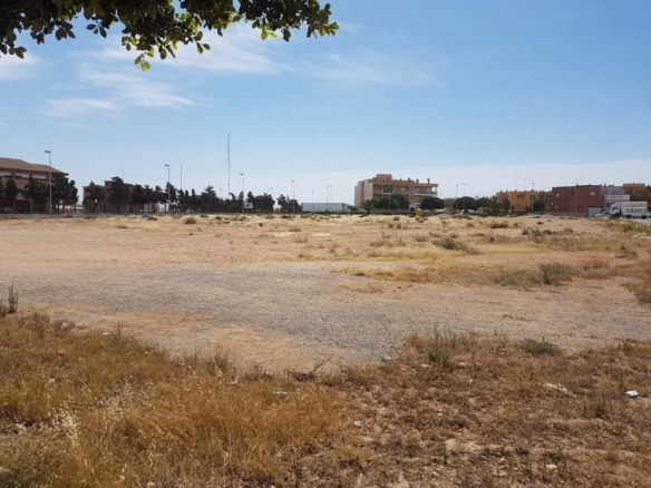 Imagen 4 de 2 Parcelas en venta juntas o por separado que se puede construir viviendas unifamiliares