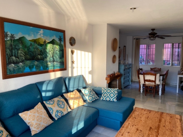 Imagen 2 de Adosada en Venta en Casillas