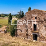 Imponente Masía Catalana para Reformar con Terreno y Vistas en Venta en Casavells por 950000€