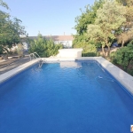 ¡¡ Gran oportunidad de compra !!, bien como residencia, inversión o negocio por 180000€