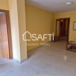 Ilumina tu vida en este hogar radiante. ZONA CENTRO por 61000€