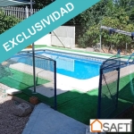 ¿ Quieres vivir en el paraíso ? Déjame que te cuente….te presentamos este extraordinario chalet con piscina de obra, en la localidad de Arenas de San Juan ( Ciudad Real ) por 220000€