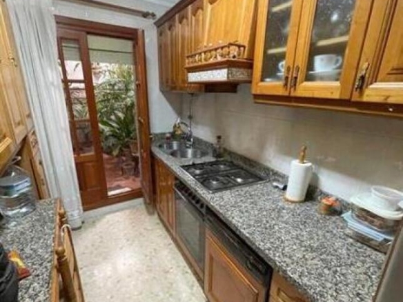 Imagen 3 de APARTAMENTO DE TRES DORMITORIOS EN VENTA EN CENTRO DE ESTEPONA