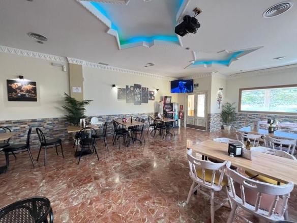 Imagen 4 de LOCAL DE HOSTELERÍA TOTALMENTE MONTADO Y CON MUY BUENA UBICACIÓN
