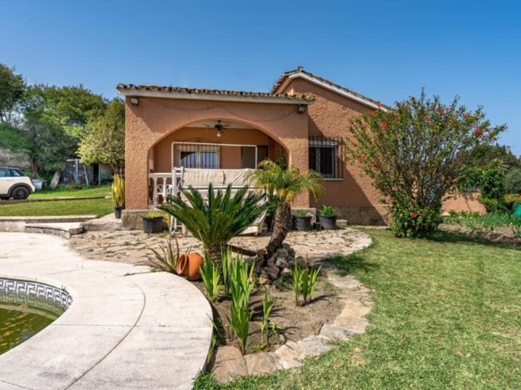 Imagen 3 de MAGNIFICA CASA DE CAMPO EN ESTEPONA¡