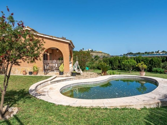 Imagen 1 de MAGNIFICA CASA DE CAMPO EN ESTEPONA¡