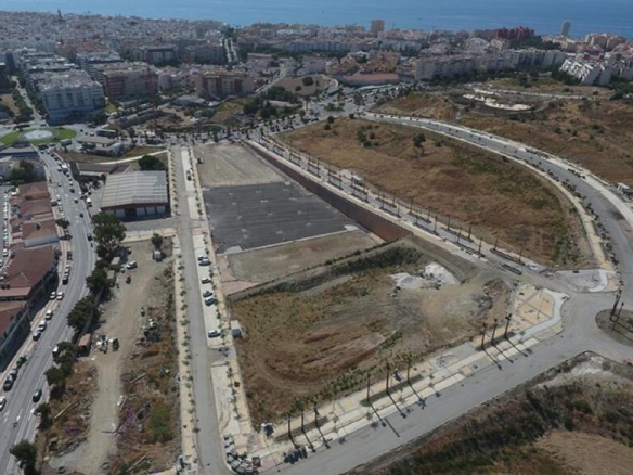 Imagen 2 de EN VENTA PARCELA COMERCIAL Y HOTELERA EN ESTEPONA.