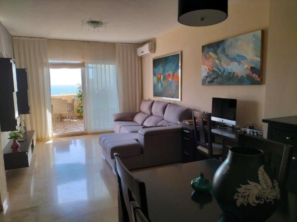 Imagen 3 de FANTÁSTICO DÚPLEX CON JARDIN PRIVADO Y VISTAS AL MAR