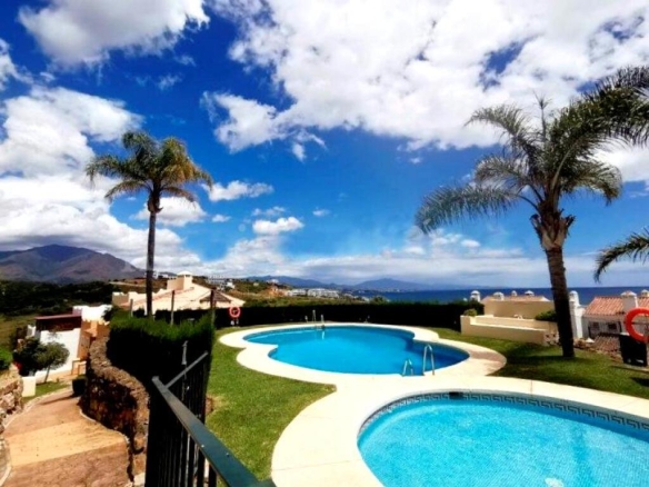 Imagen 1 de FANTÁSTICO DÚPLEX CON JARDIN PRIVADO Y VISTAS AL MAR