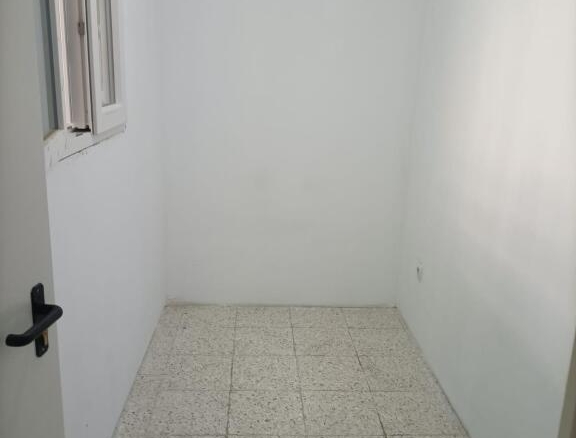 Imagen 2 de LOCAL EN MANILVA CON MUCHAS POSIBILIDADES