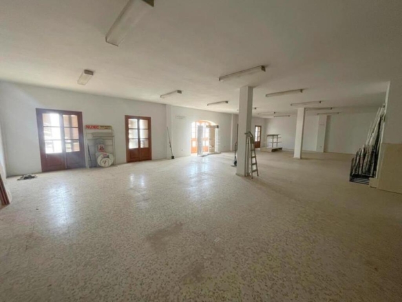 OPORTUNIDAD EN PLENO CENTRO DE ESTEPONA! NO LO DUDEN!!