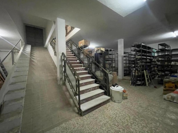 OPORTUNIDAD EN PLENO CENTRO DE ESTEPONA! NO LO DUDEN!!