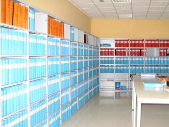 Imagen 2 de ESPECTACULAR LOCAL CON 6 PLAZAS DE GARAJE