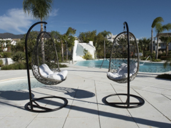 Imagen 1 de MAGNÍFICOS PISOS EN LA PRECIOSA URBANIZACIÓN DE ALCAZABA LAGOON !!!