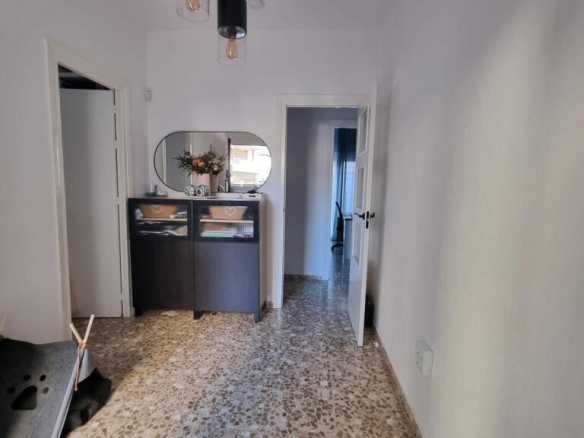 Imagen 2 de ¡Tu Oasis en Roquetas de Mar te Espera!