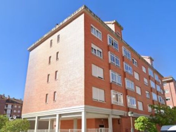 Imagen 3 de Parking coche en Alquiler en Vitoria Álava