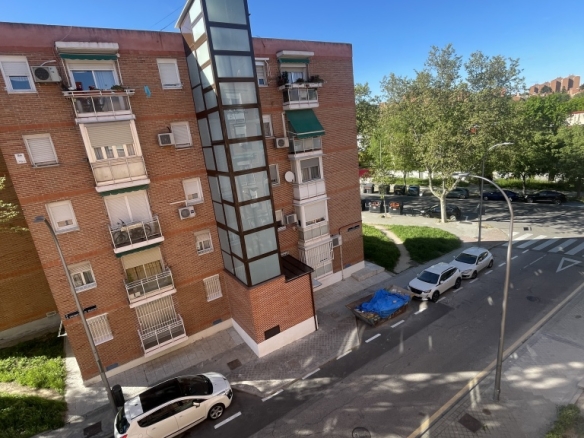 Imagen 4 de Piso en Venta en Madrid Madrid MORATALAZ