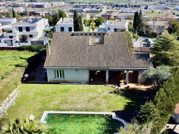 Imagen 4 de Chalet de Lujo en Villares Altos