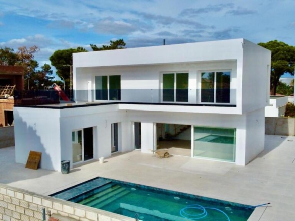 Imagen 4 de Chalet con Piscina en La Redondela