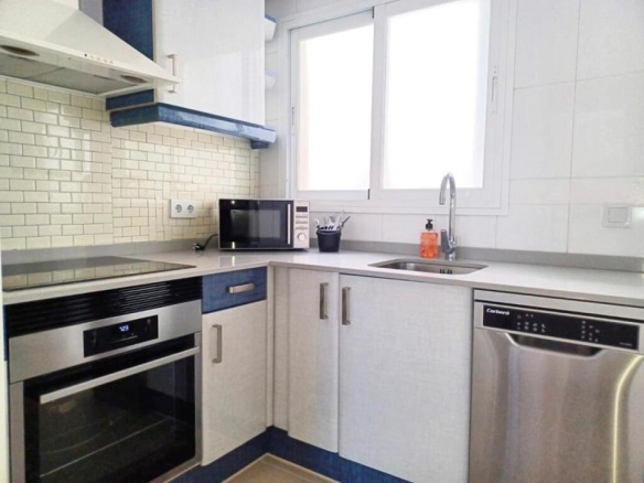 Imagen 3 de ESTUPÉNDO PISO EN ALQUILER EN ESTEPONA.