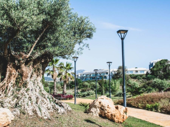 Imagen 1 de Edificio Viviendas en Venta en Estepona Málaga