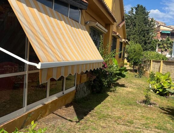 Imagen 1 de Casa-Chalet en Venta en Rincon De La Victoria Málaga