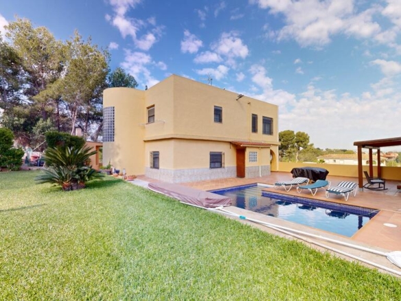 Imagen 4 de Casa-Chalet en Venta en Ribaroja De Turia Valencia