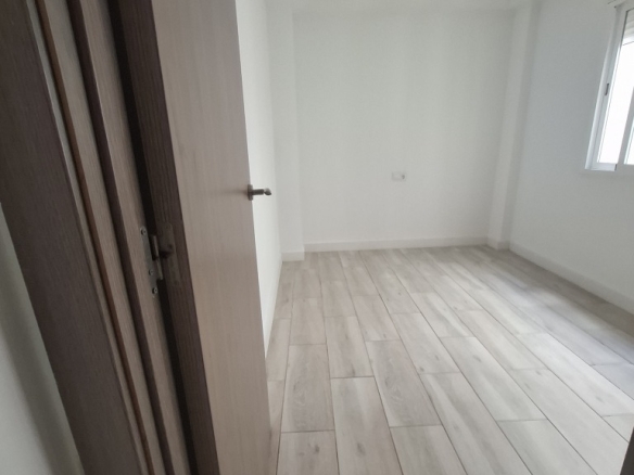 Imagen 3 de Dúplex en Venta en Fuengirola Málaga