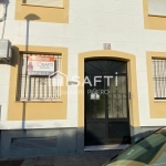 PISO BAJO CON PATIO Y GARAJE por 78000€