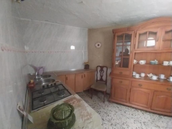 Imagen 2 de EXCELENTE OPORTUNIDAD DE INVERSIÓN EN EL CORAZÓN DE MARBELLA.