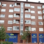 Imagen 1 de Local comercial en Venta en Vitoria SALBURUA Álava