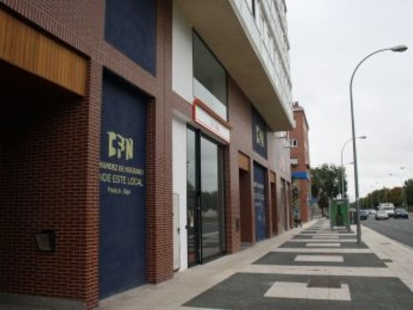 Imagen 4 de Local comercial en Alquiler en Vitoria Álava