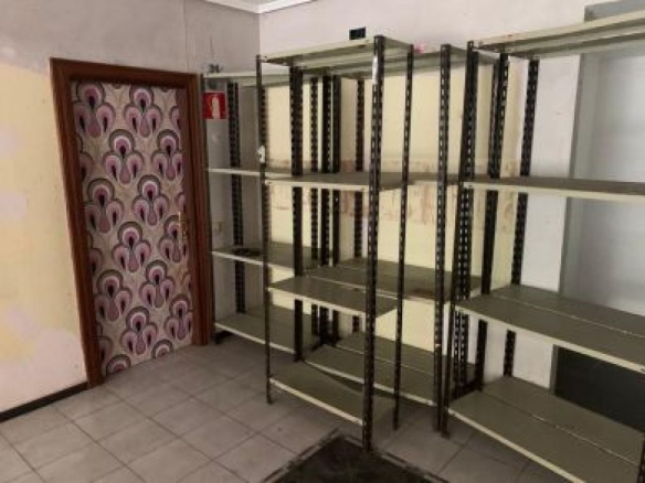 Imagen 2 de Local comercial en Venta en Vitoria Álava