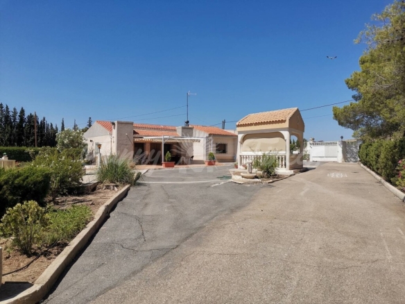 Imagen 3 de Casa-Chalet en Venta en Yecla Murcia